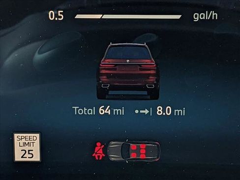 Used 2025 BMW X7 xDrive40i image 10