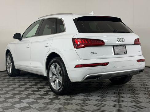 Used 2019 Audi Q5 2.0T Premium Plus AWD/4WD image 3