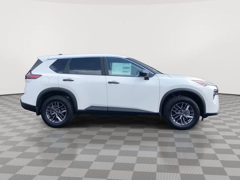 Certified 2026 Nissan Rogue S AWD/4WD image 12