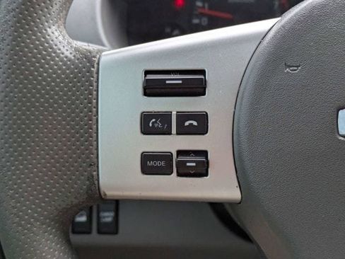 Used 2018 Nissan Frontier SV AWD/4WD image 24