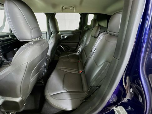 Used 2019 Jeep Renegade Limited w/ LED Lighting Group image 14