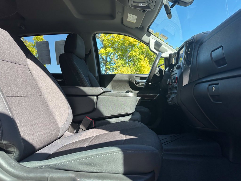 Used 2019 Chevrolet Silverado 1500 RST AWD/4WD image 16