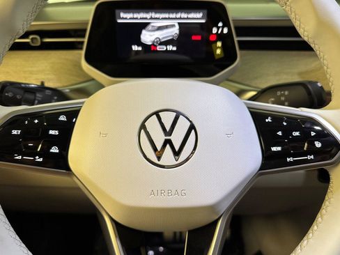 New 2025 Volkswagen ID. Buzz 1st Edition image 23