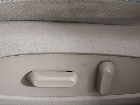 Used 2016 Chevrolet Cruze LT w/ Convenience Package image 24