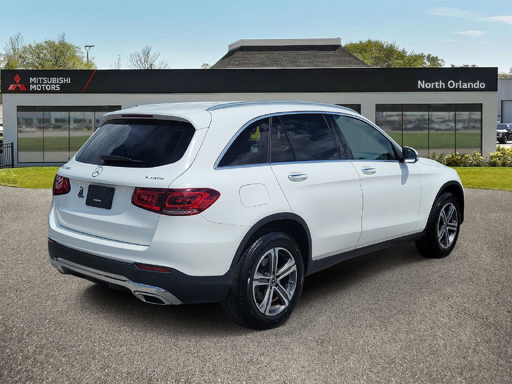 Used 2020 Mercedes-Benz GLC 300 4MATIC image 3