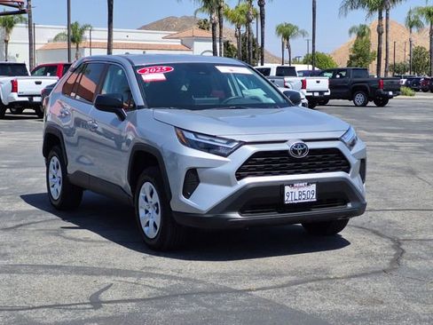 Used 2025 Toyota RAV4 LE FWD image 3