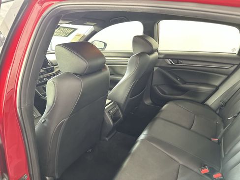 Used 2021 Honda Accord Sport image 28