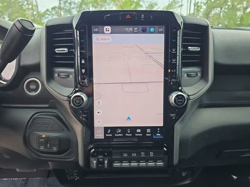 New 2026 RAM 2500 Tradesman AWD/4WD image 16