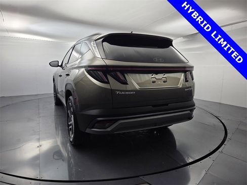 Used 2025 Hyundai Tucson Limited image 10