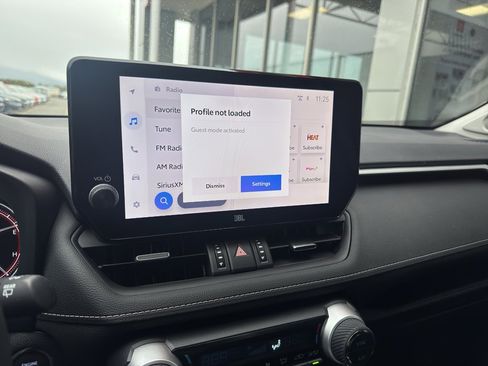 Used 2023 Toyota RAV4 XLE Premium image 25