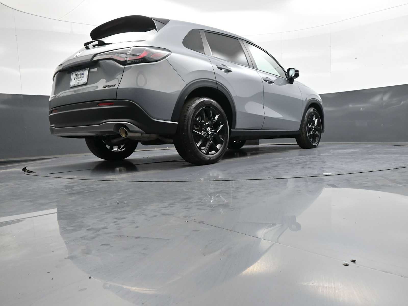 Certified 2024 Honda HR-V Sport image 27