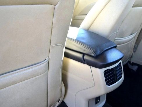 Used 2013 Ford Fusion SE image 22