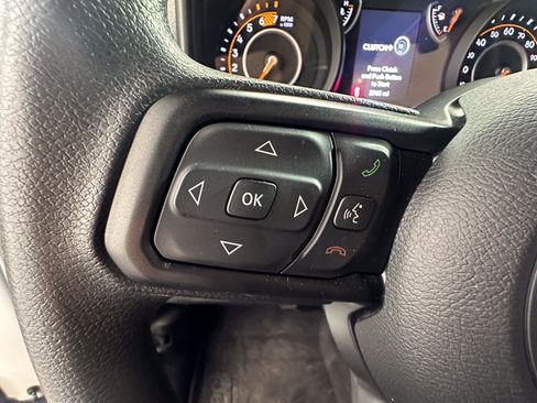 Certified 2026 Jeep Wrangler Sport AWD/4WD image 15