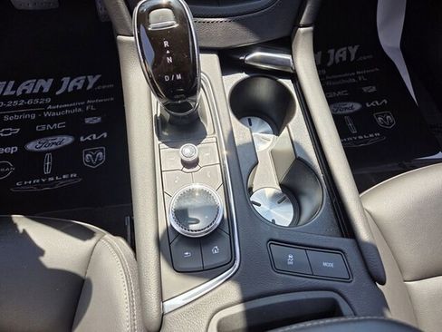 Used 2020 Cadillac XT5 Luxury image 15