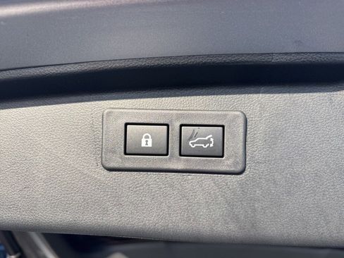 New 2025 Subaru Outback Touring XT image 11