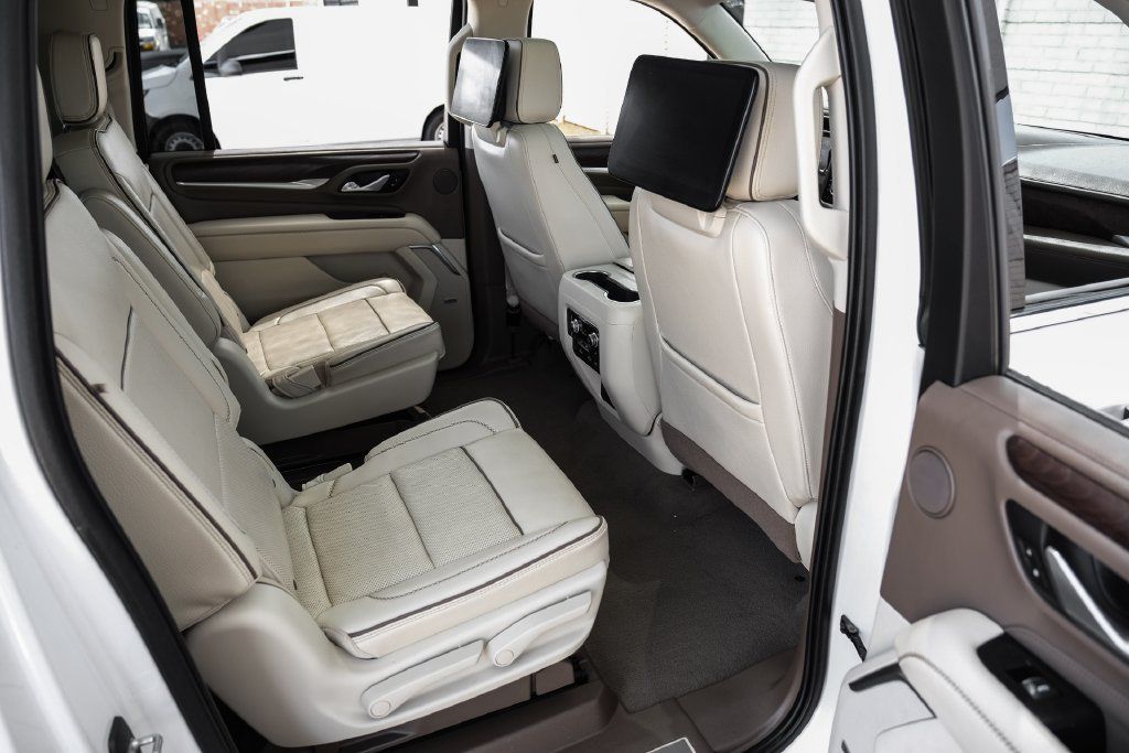 Used 2021 GMC Yukon XL Denali w/ Denali Premium Package RWD image 40
