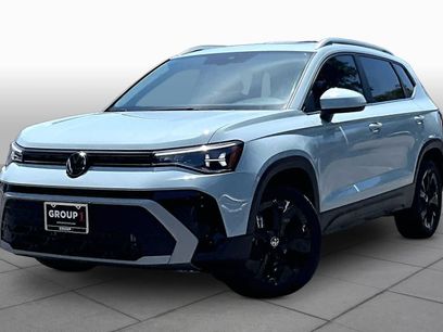 New 2026 Volkswagen Taos SE