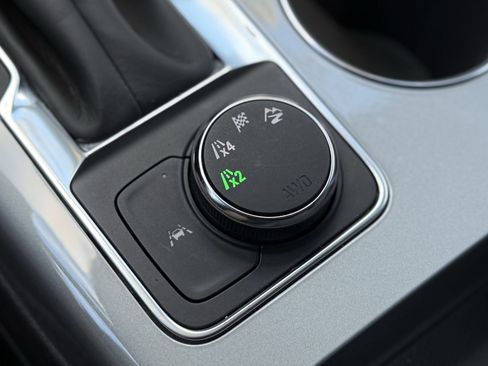 Used 2021 Chevrolet Blazer LT image 21