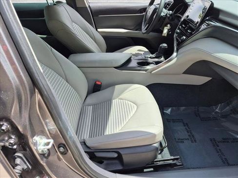 Certified 2023 Toyota Camry SE FWD image 18