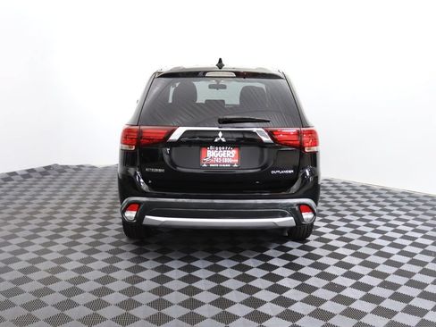 Used 2018 Mitsubishi Outlander ES FWD image 11