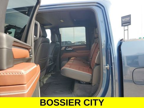 New 2026 GMC Sierra 3500 Denali Ultimate image 10