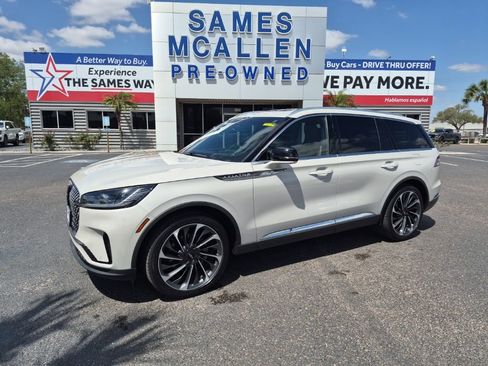 Used 2025 Lincoln Aviator Reserve w/ Illumination Package image 1