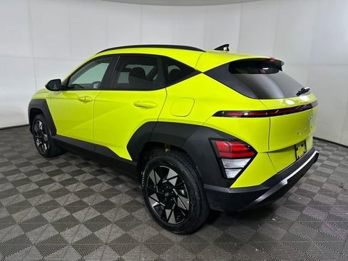 Certified 2025 Hyundai Kona SEL image 33
