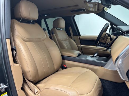 Used 2024 Land Rover Range Rover SE AWD/4WD image 29