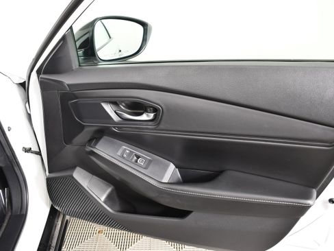 Used 2024 Honda Accord Sport image 39