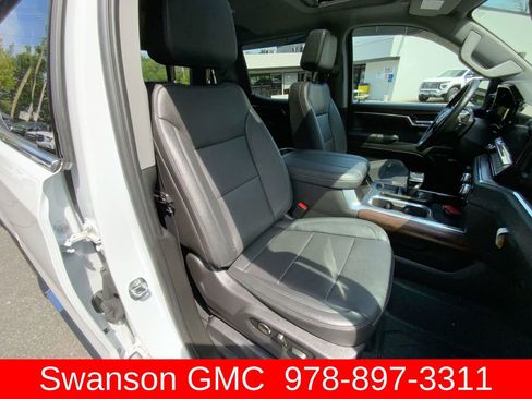 Used 2024 GMC Sierra 1500 SLT w/ SLT Premium Plus Package AWD/4WD image 30