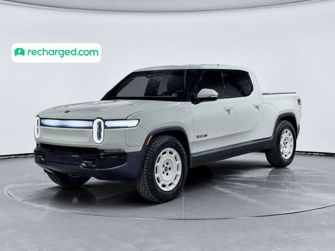 Used 2025 Rivian R1T Adventure AWD/4WD image 1