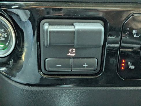 Used 2024 Chevrolet Silverado 1500 LT Trail Boss w/ LT Trail Boss Premium Package image 24