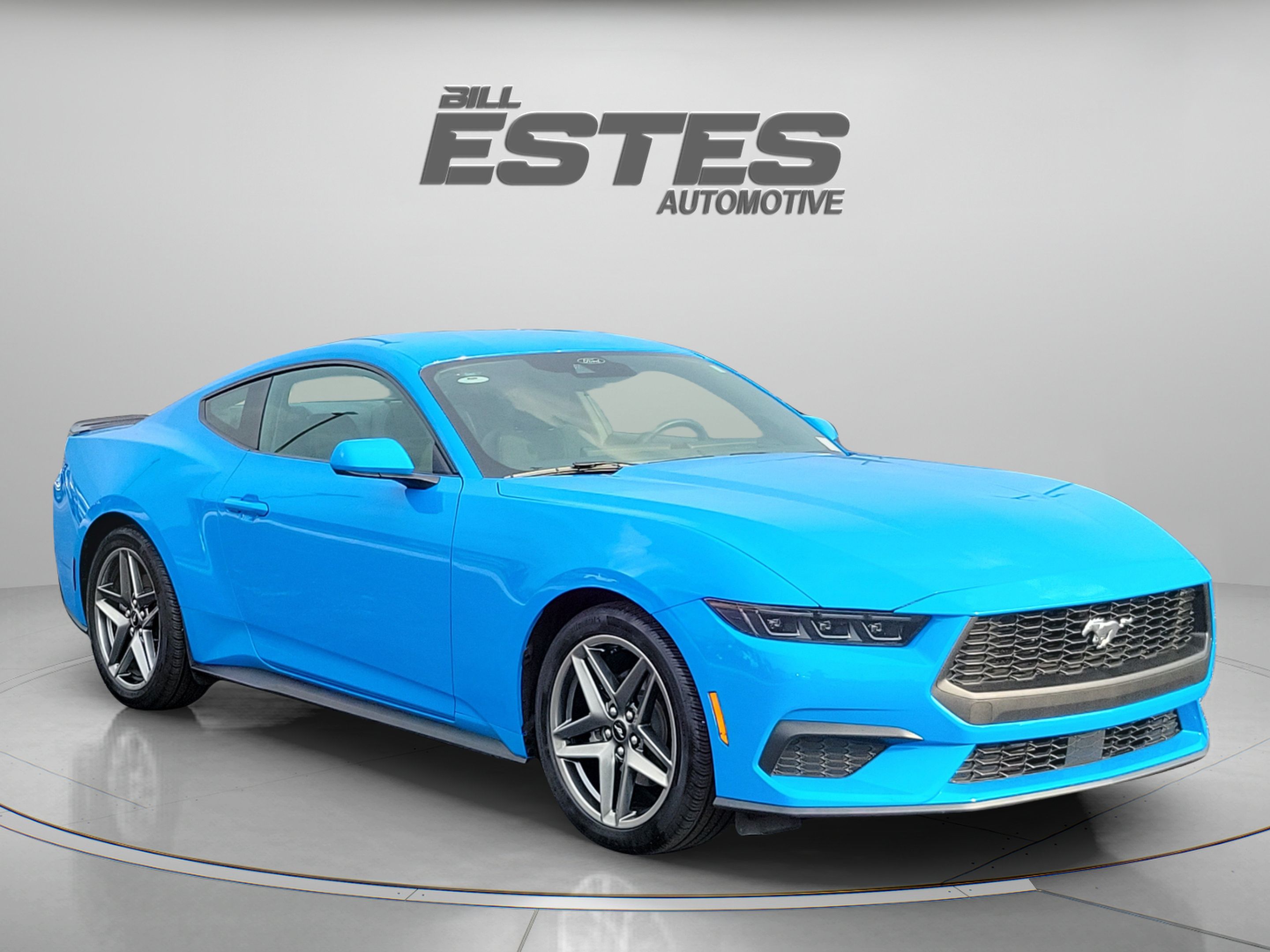 Used 2026 Ford Mustang Coupe RWD image 5