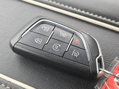 Used 2021 Cadillac Escalade ESV Sport w/ Driver Assist Tech Package image 44