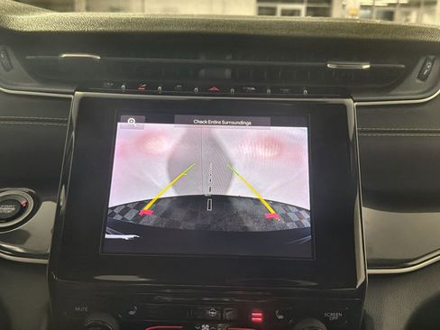 Used 2021 Jeep Grand Cherokee L Laredo image 19