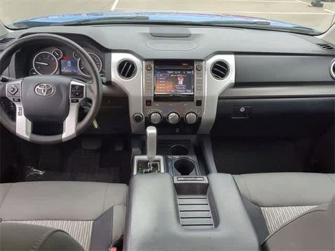 Used 2017 Toyota Tundra SR5 w/ SR5 Upgrade Package image 15