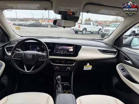 Used 2024 Buick Encore GX Preferred w/ Comfort Package image 12