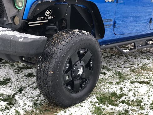 Used 2015 Jeep Wrangler Unlimited Sport w/ Quick Order Package 24S image 2