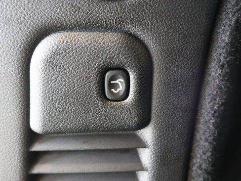 Used 2024 Dodge Durango SRT image 32