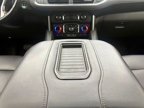 Used 2021 Chevrolet Tahoe LT w/ Luxury Package RWD image 24