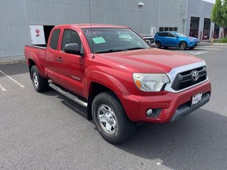 Used 2015 Toyota Tacoma PreRunner w/ SR5 Package video 1
