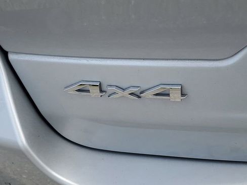 Used 2023 Jeep Grand Cherokee Laredo image 8