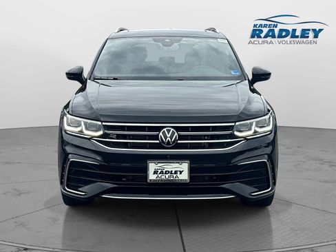 Certified 2024 Volkswagen Tiguan SEL R-Line AWD/4WD image 6