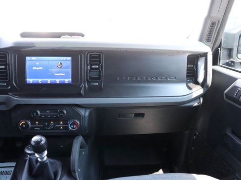 Used 2022 Ford Bronco Big Bend AWD/4WD image 18