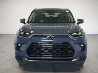 New 2026 Toyota Grand Highlander Platinum video 2