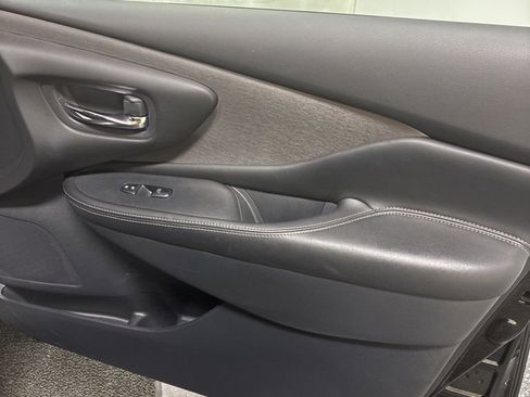 Used 2024 Nissan Murano SV w/ SV Midnight Edition Package AWD/4WD image 30