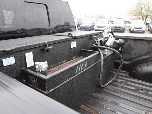 Used 2022 Ford F450 Platinum w/ FX4 Off-Road Package image 12