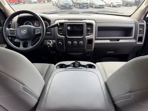 Used 2015 RAM 1500 ST w/ SXT Appearance Group image 18