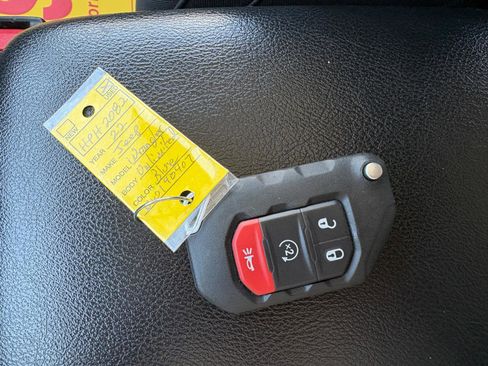 Used 2022 Jeep Wrangler Unlimited Sport AWD/4WD image 36