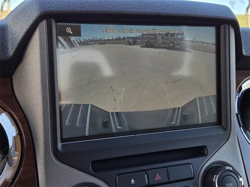 Used 2015 Ford F250 King Ranch w/ King Ranch w/Chrome Package image 15